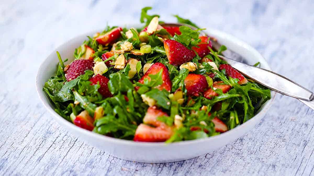 Strawberry Arugula Salad with Feta and Balsamic Vinaigrette